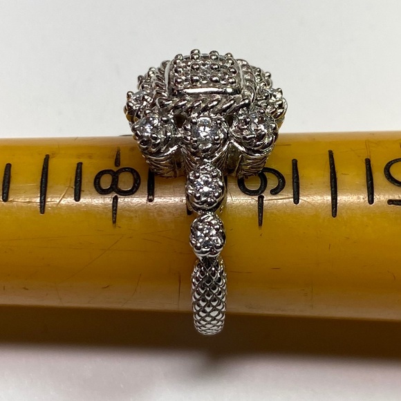 Judith Ripka Sterling Silver CZ size 8 1/2 Ring - Picture 5 of 5